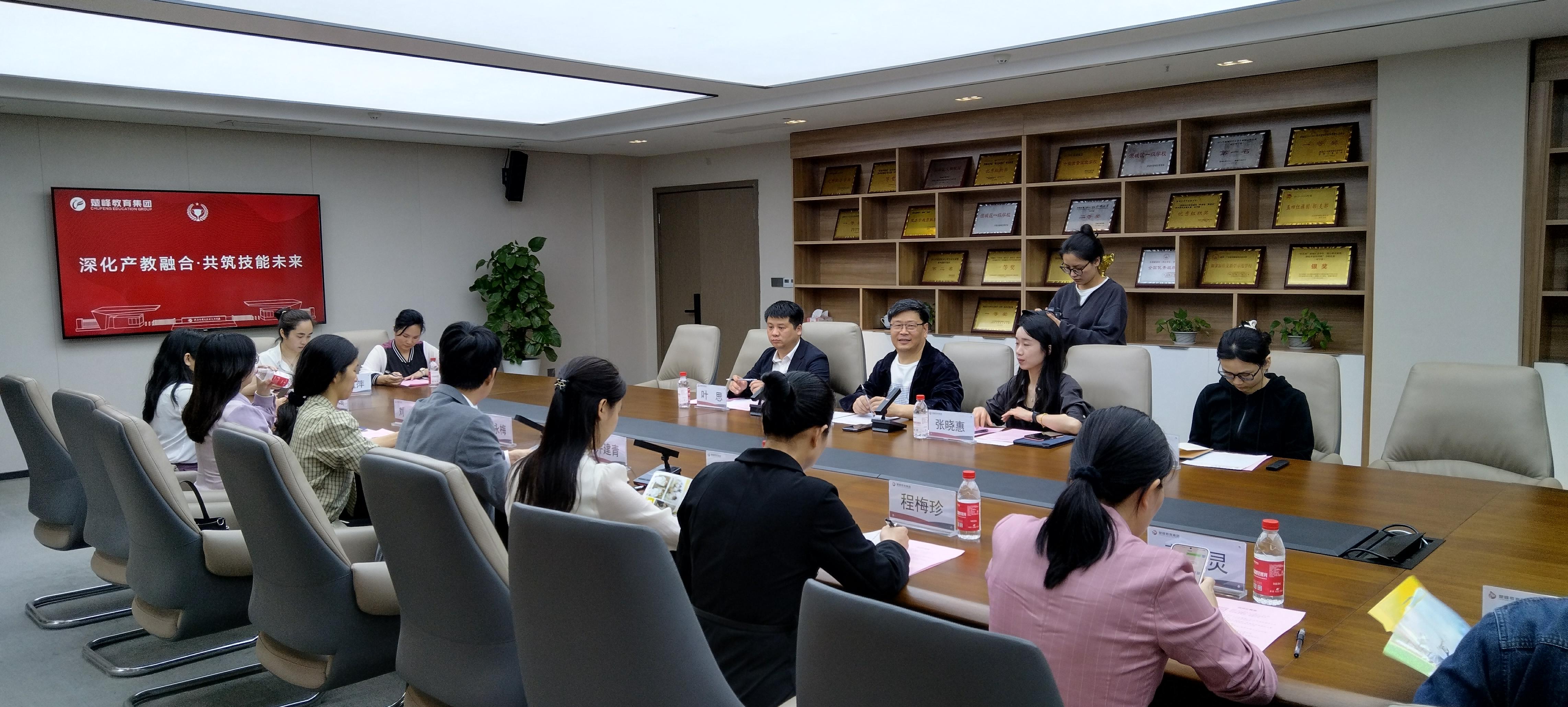 微信图片_20250606145437_245(1).jpg
